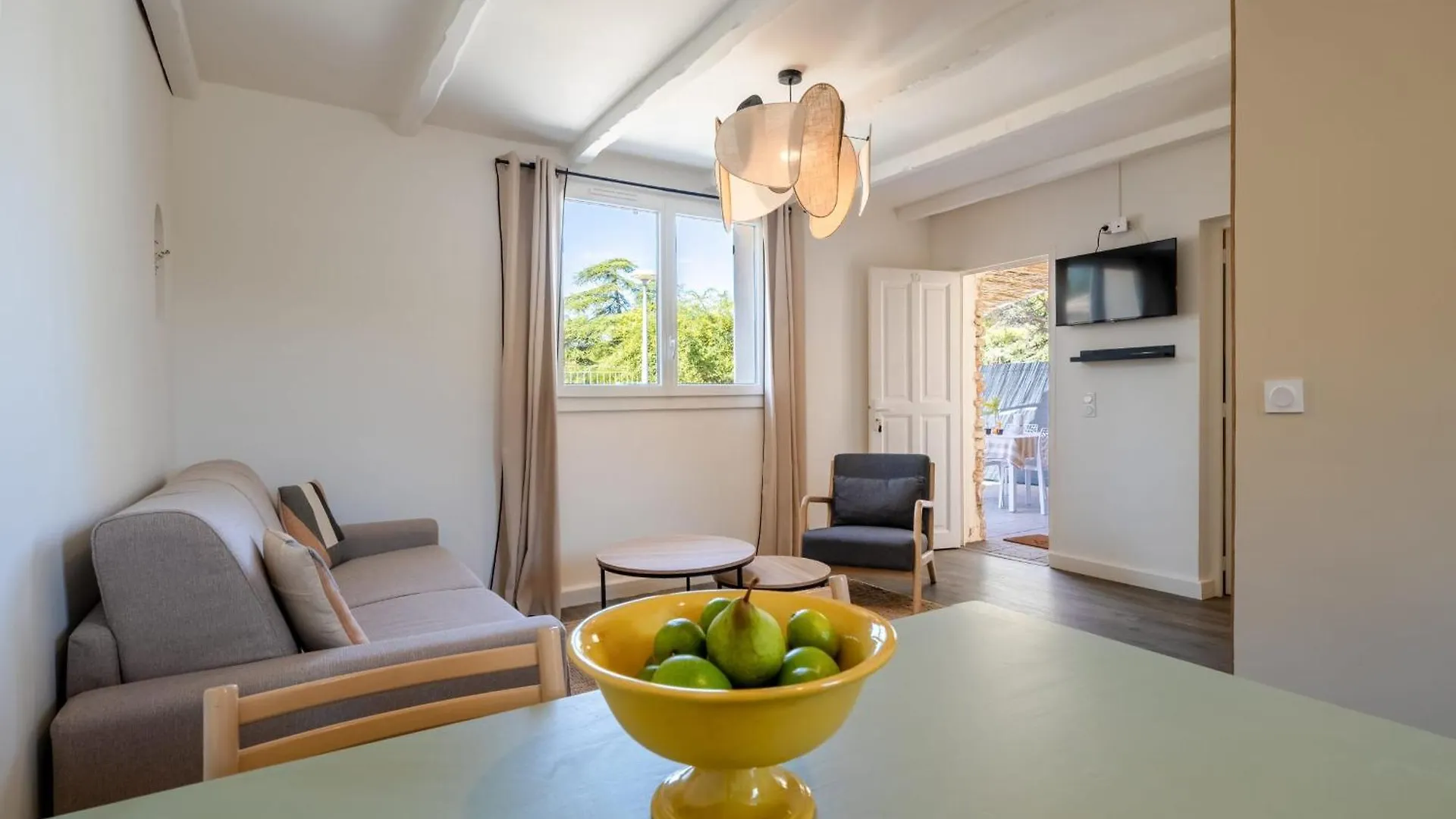 Small Stone Mas T2 In A Tourist Residence La Roque-sur-Pernes Holiday home